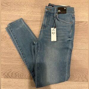 NWT Express skinny jeans